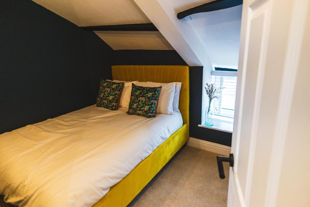 Cathys Cottage, Sun Trap Patio, Modern 3 Bed, Central, Parking Crewkerne Bagian luar foto